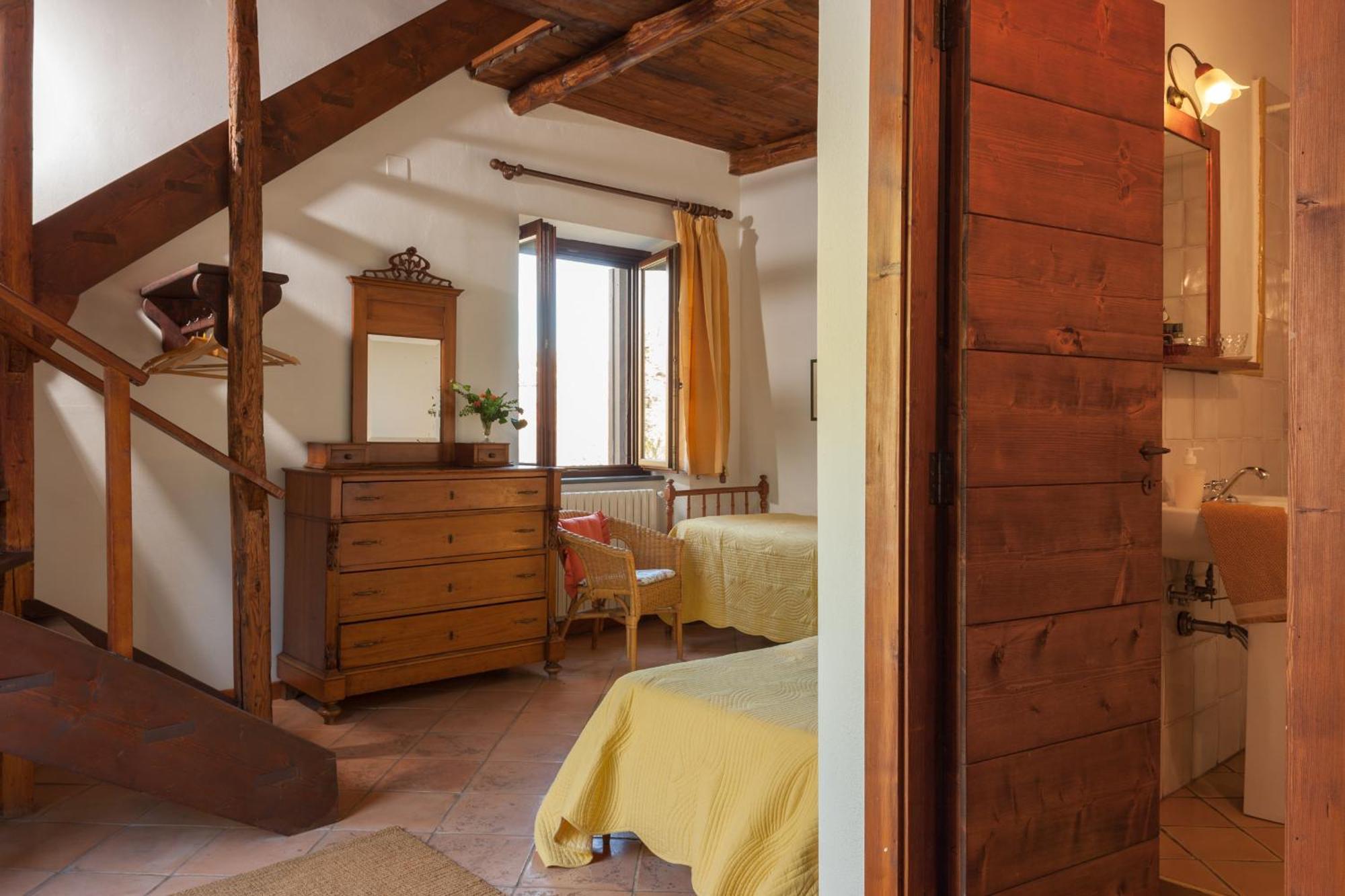 Agriturismo La Vecchia Quercia San Cipriano Picentino ภายนอก รูปภาพ