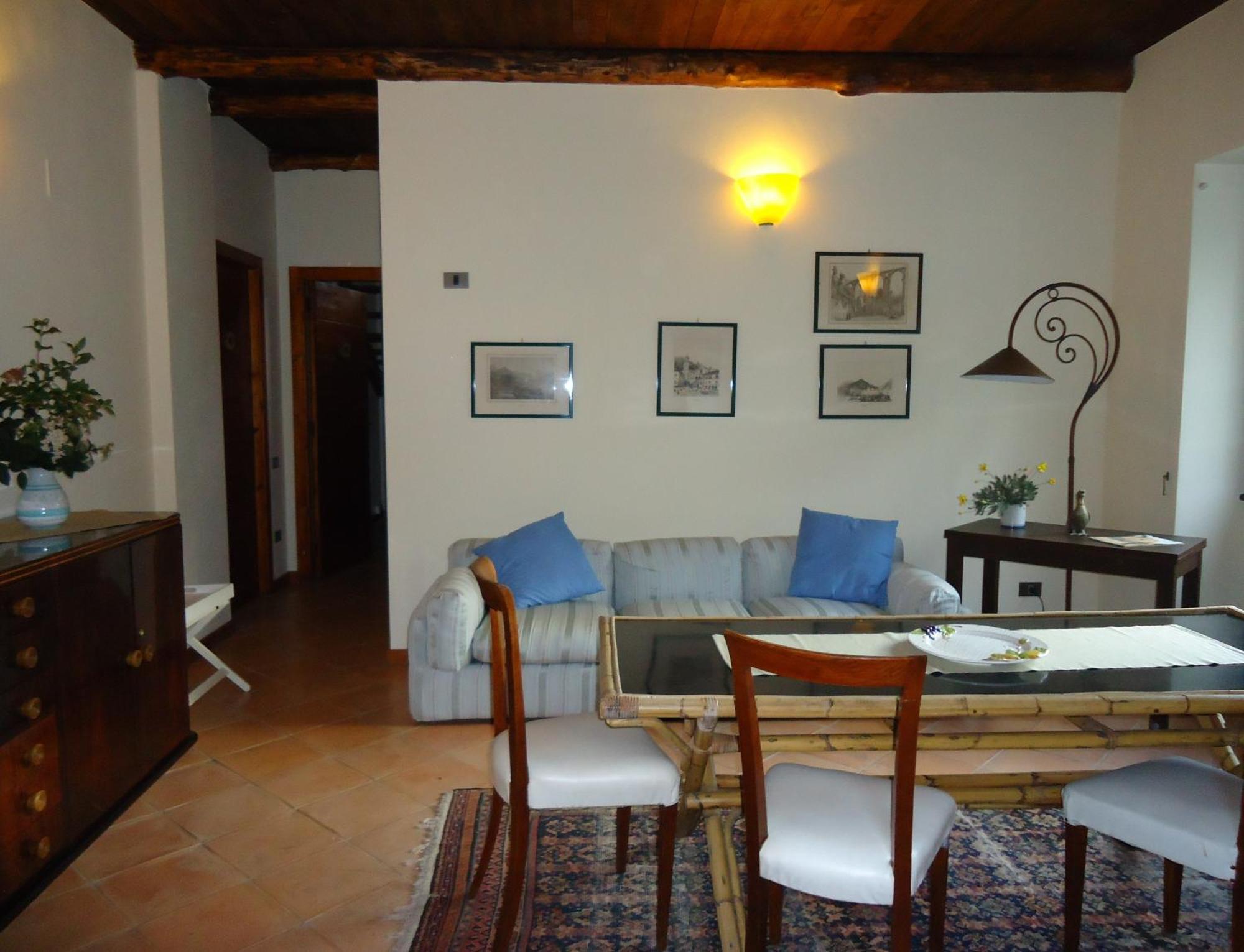 Agriturismo La Vecchia Quercia San Cipriano Picentino ภายนอก รูปภาพ