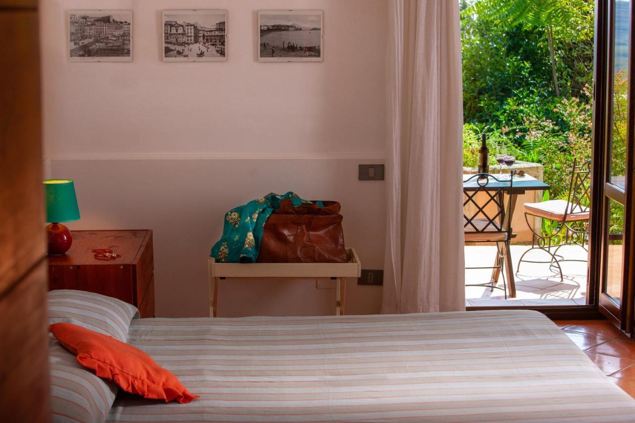 Agriturismo La Vecchia Quercia San Cipriano Picentino ภายนอก รูปภาพ