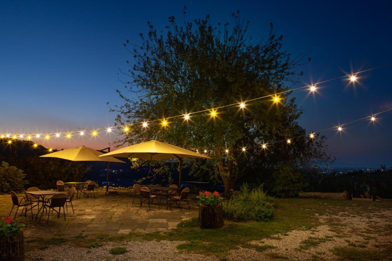 Agriturismo La Vecchia Quercia San Cipriano Picentino ภายนอก รูปภาพ